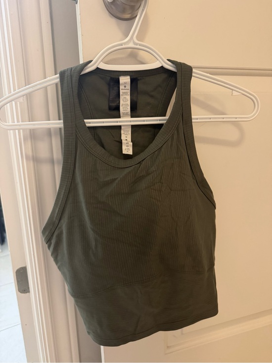 lululemon athletica Tops - lululemon athletica Olive Ribbed Cropped Tank w/ Built in Bra